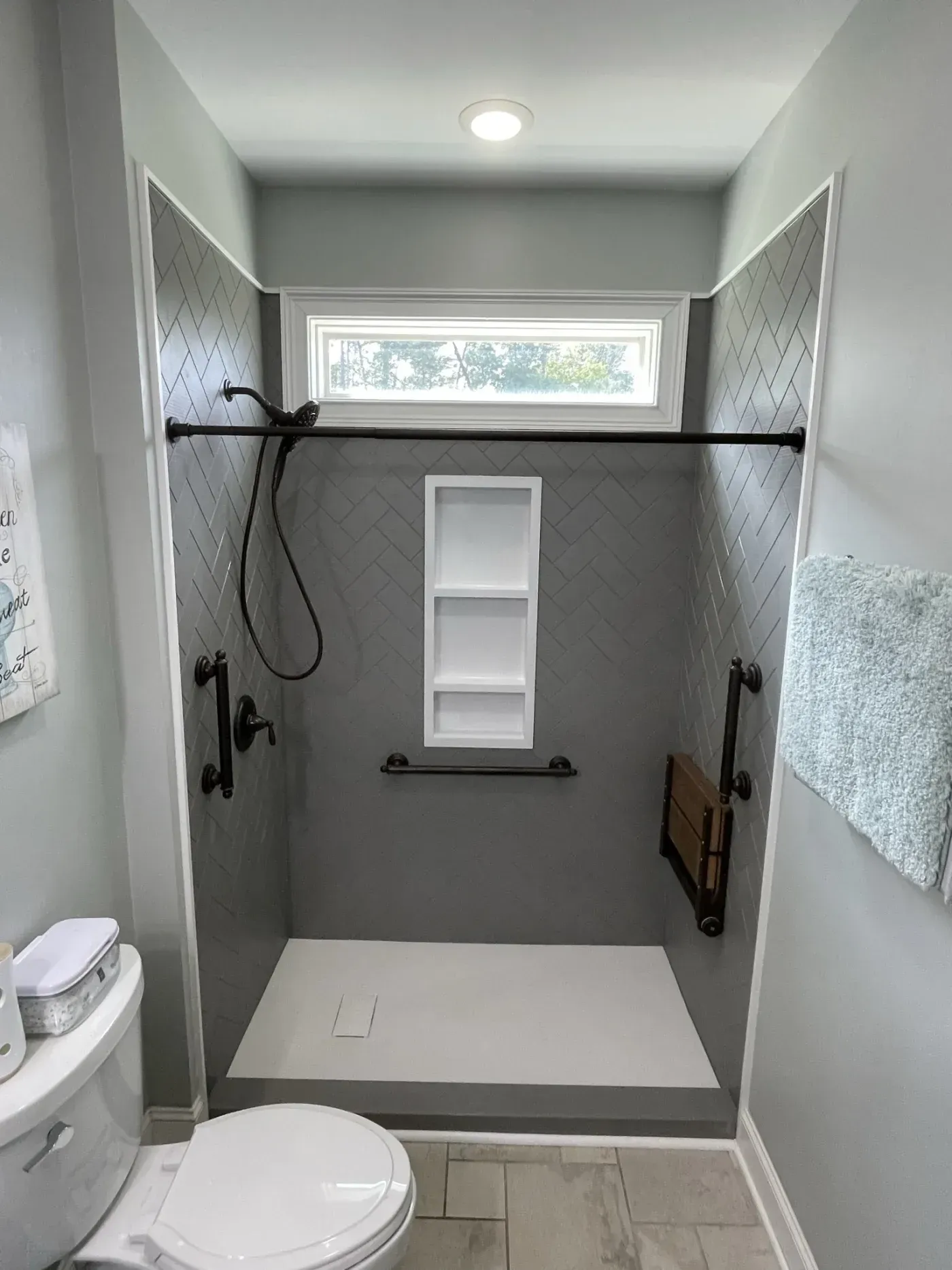 affordable-walk-in-shower-cave-springs-ar-Twist & Spout
