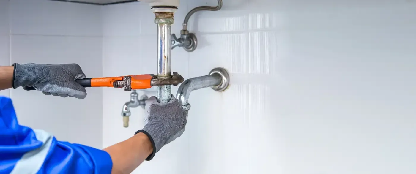 bath-remodeling-pipes-fayettevile-Twist & Spout