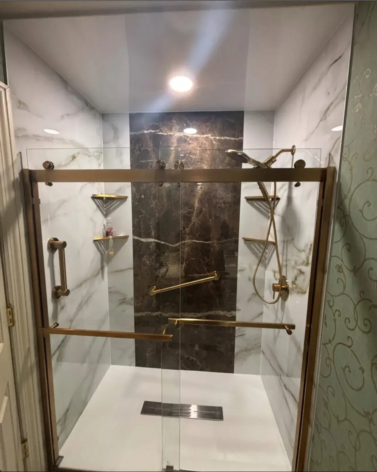 walk-in-shower-elm-springs-Twist & Spout
