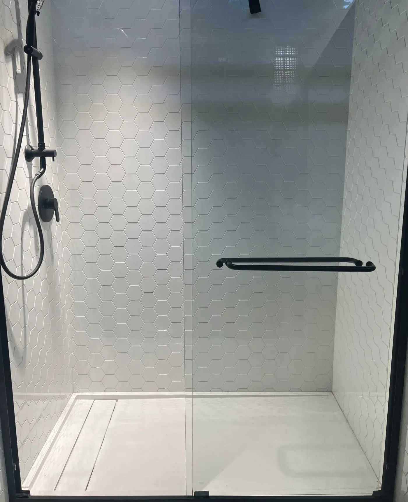 tub-to-shower-conversion-hexagon-lowell-Twist & Spout