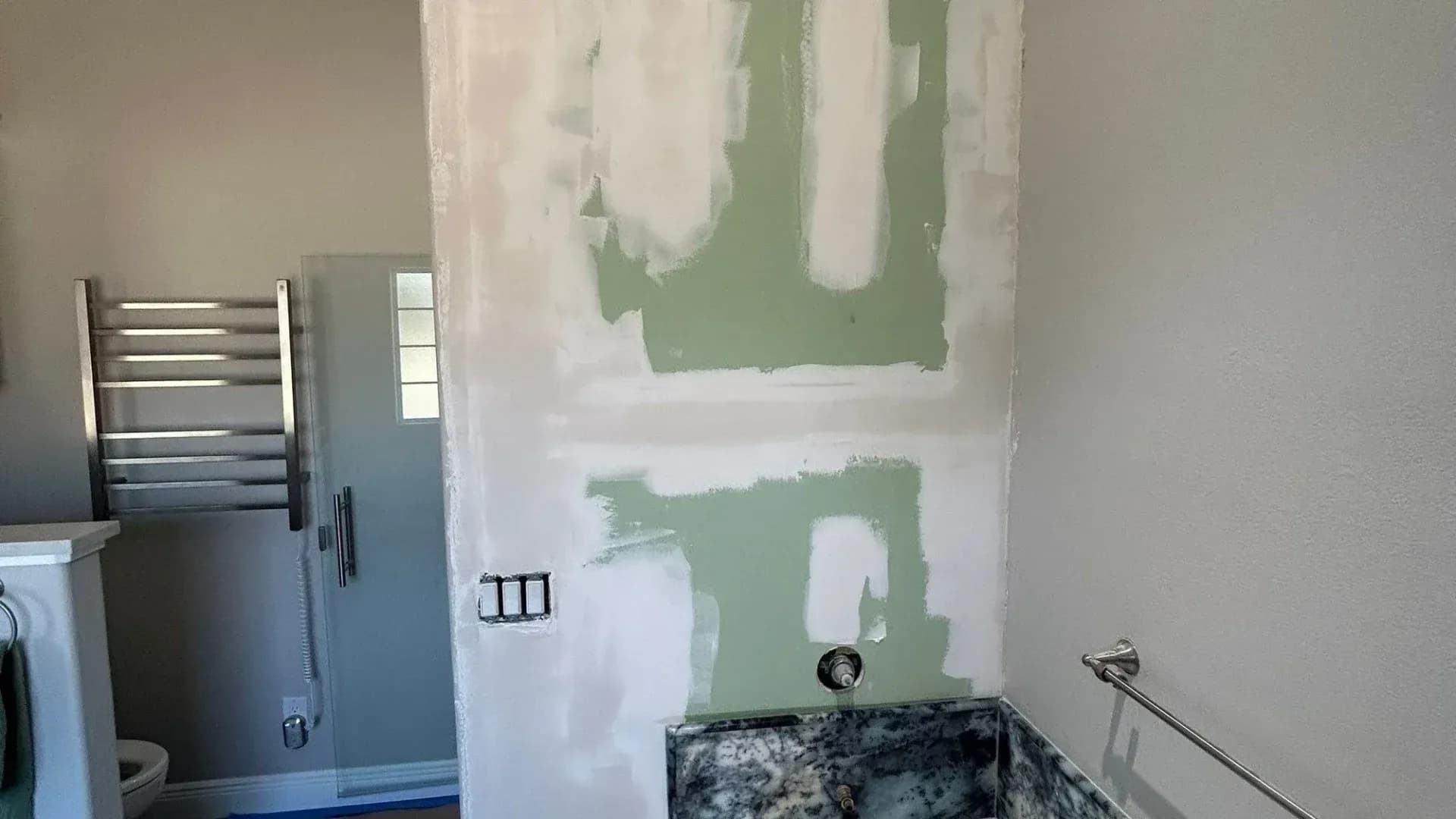 drywall-repair-northwest-arkansas-Twist & Spout